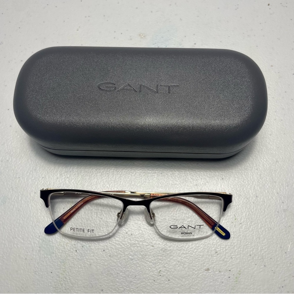 Gant GA4067 eyeglass frame with case